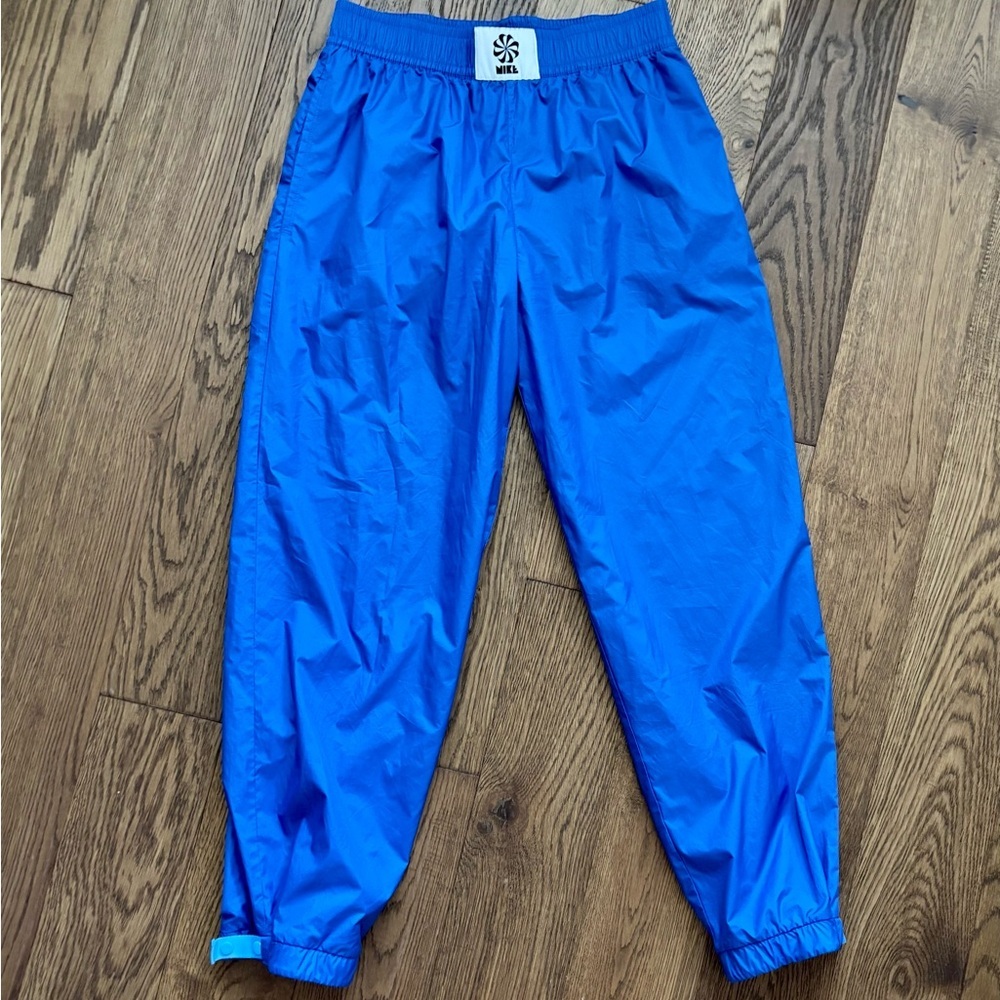 Nike windbreaker pants - Picture 2 of 9